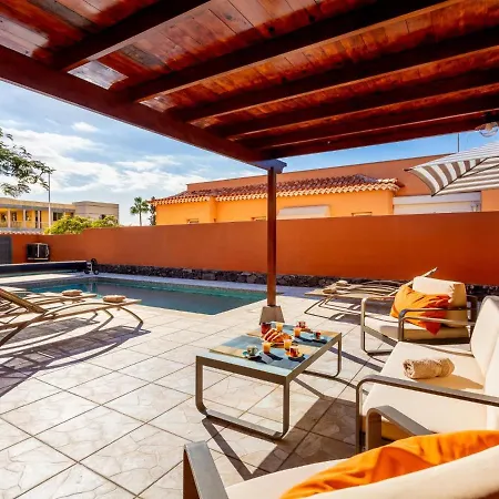 Elegant Paola Private Heated Pool Semesterbostad *