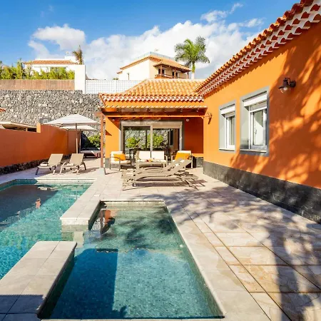 Elegant Paola Private Heated Pool Costa Adeje (Tenerife)